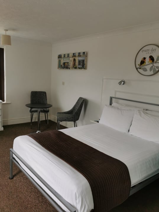 The Elmfield - Room 10